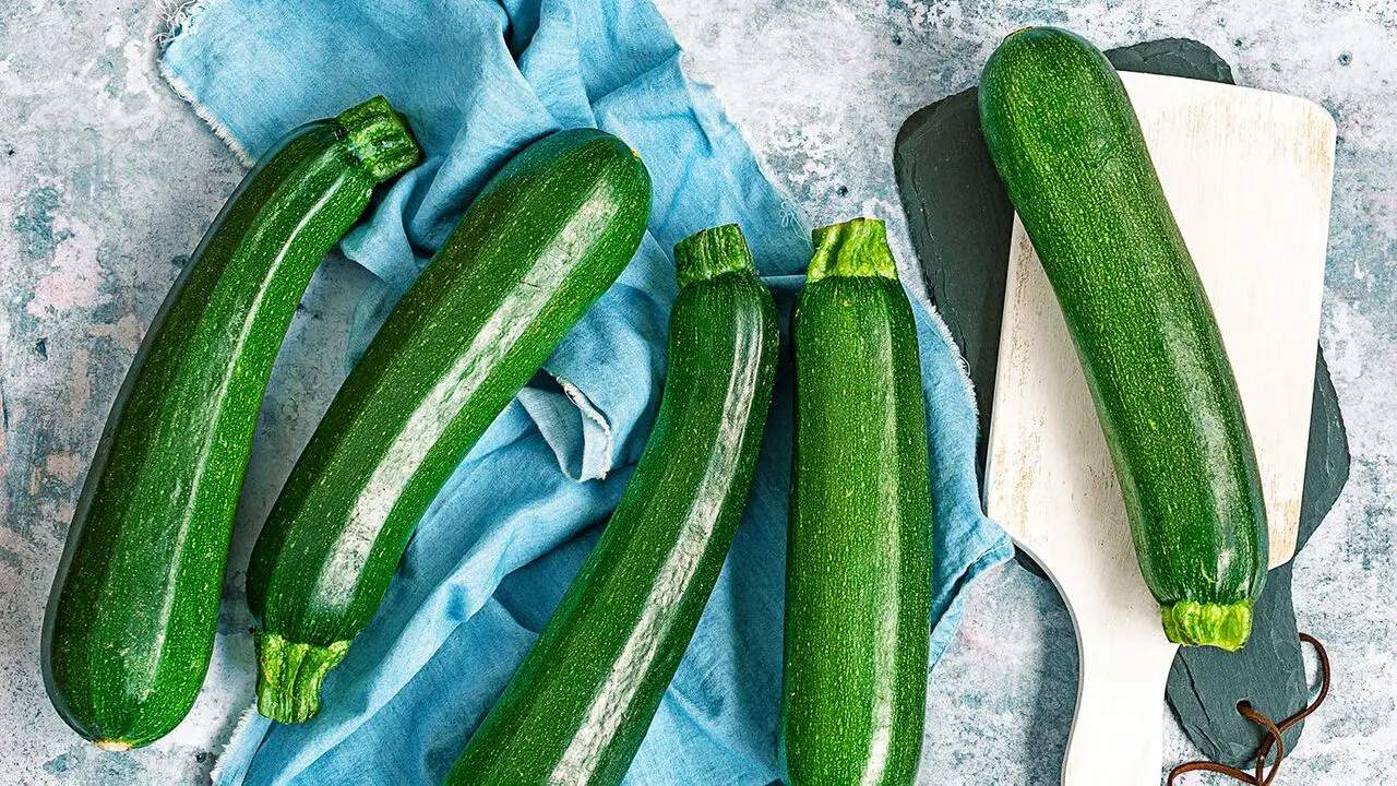 How Much Does A Zucchini Weigh - Essential Information