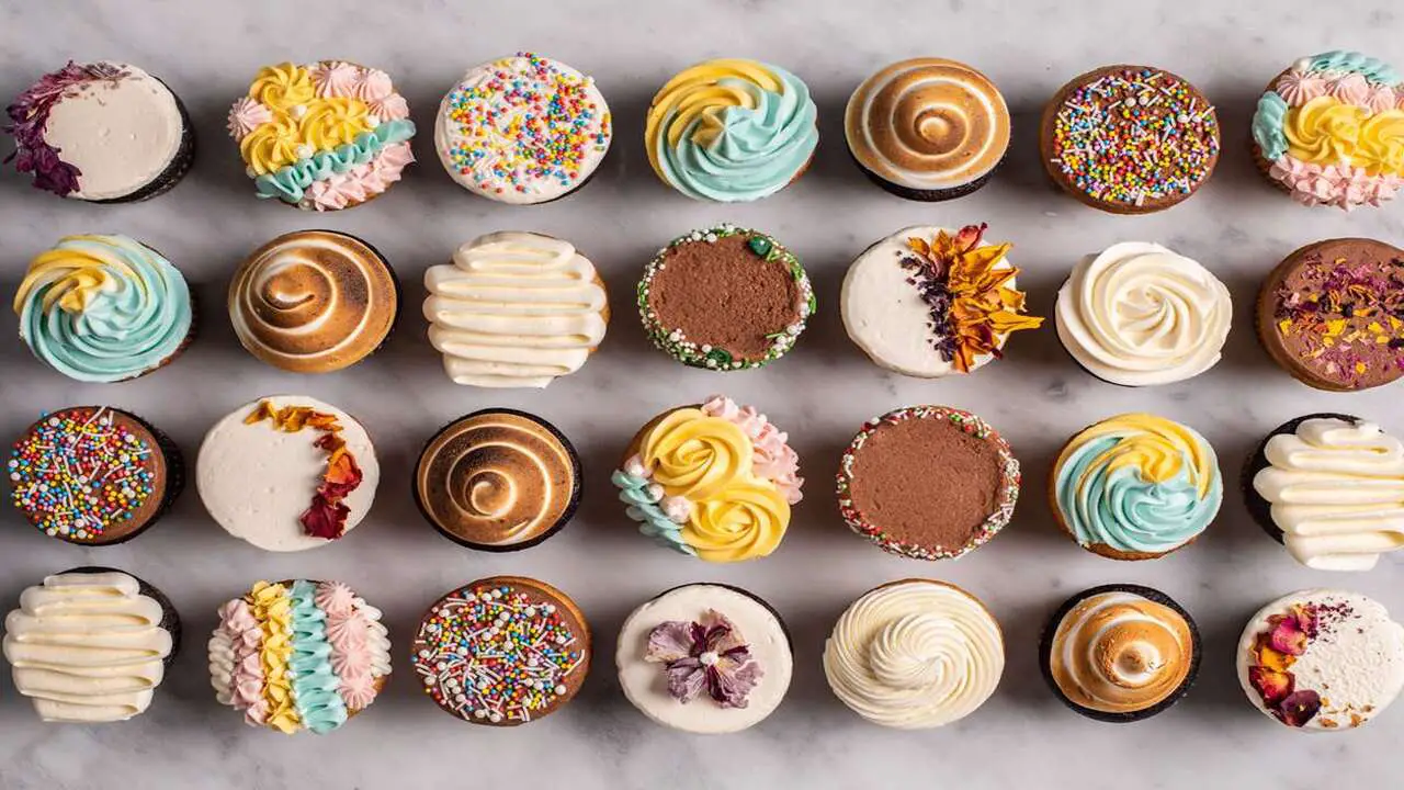 How To Frost Your Cupcakes Like A Pro
