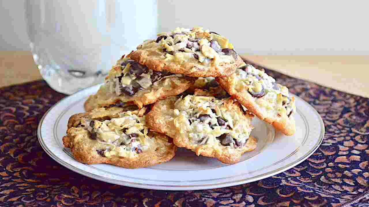How To Make Almond Joy Cookies
