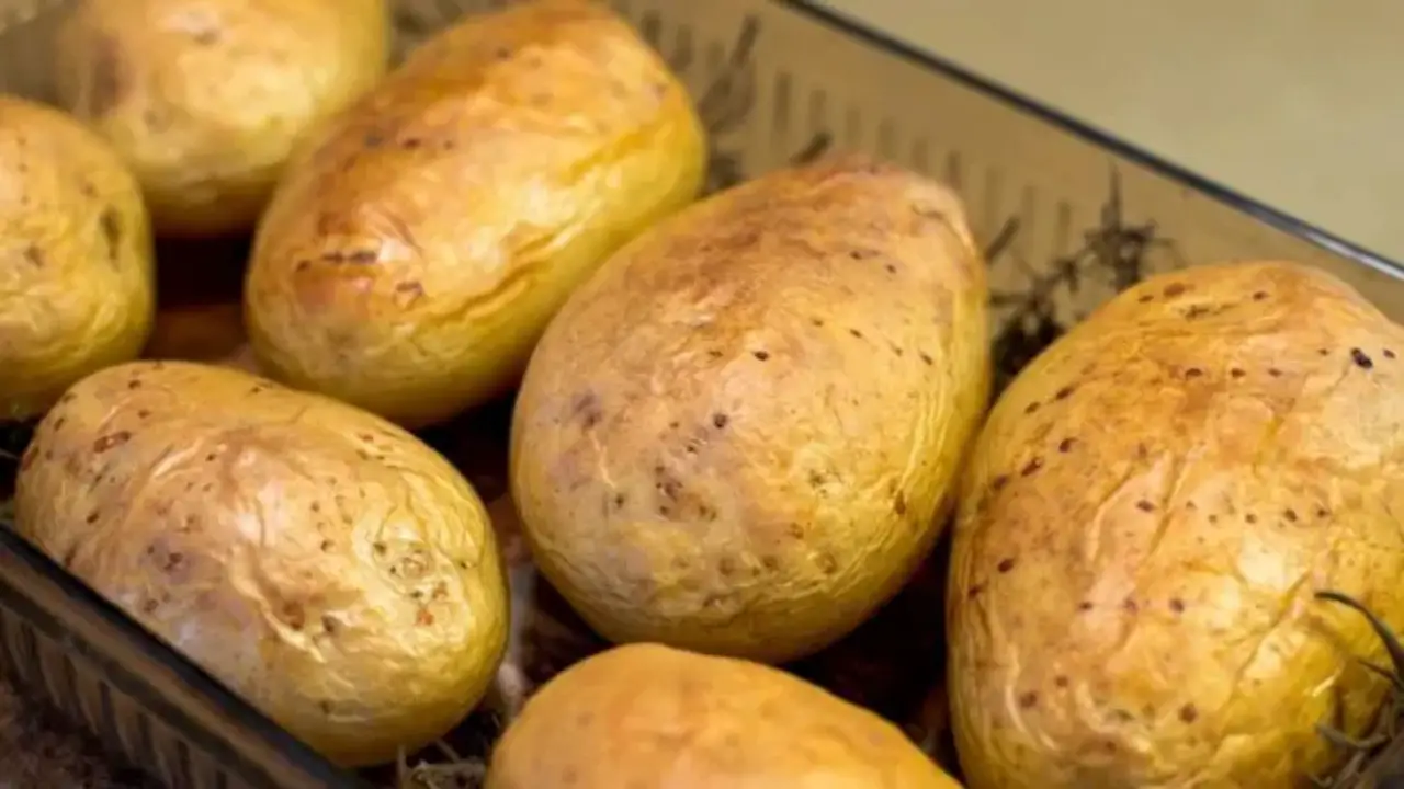 How To Properly Store Baked Potatoes