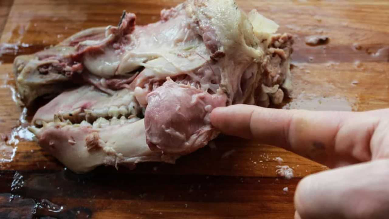 Molding And Refrigerating The Hog Head Cheese
