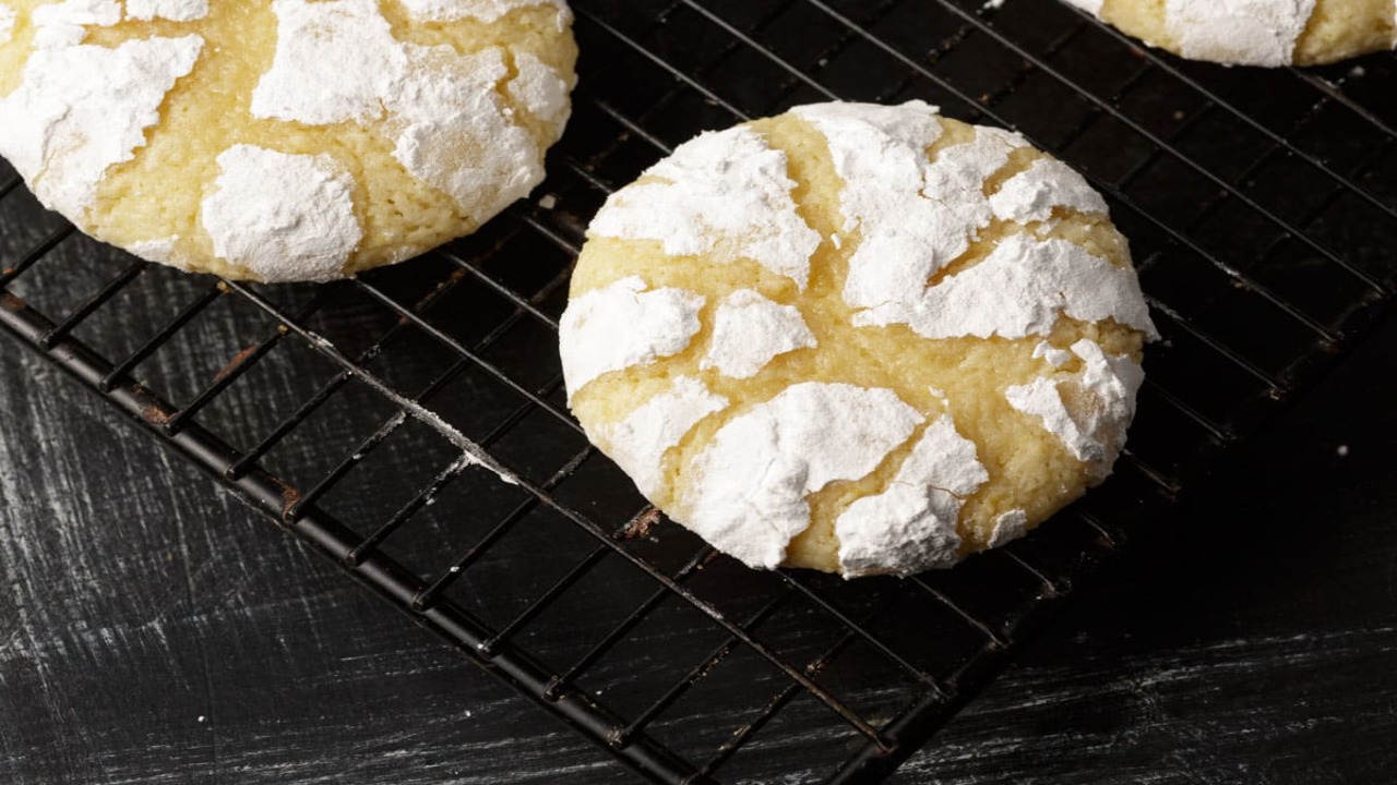 Nutritional Content Of Lemon Snowflake Cookies