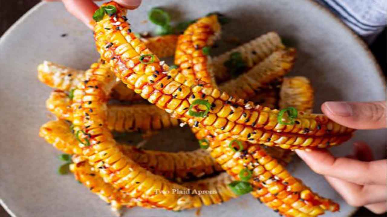 Preparing Chinese-Corn For Cooking