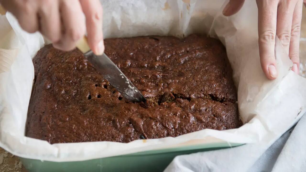 Preparing Your Baking Pan For Brownies