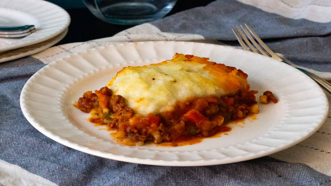 Step-By-Step Guide To Making Shepherd's Pie With Tomato Soup