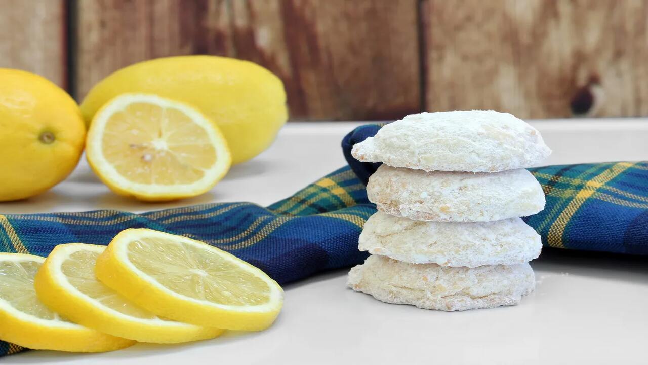 Step-By-Step Instructions For Making Lemon Coolers Sunshine Cookies