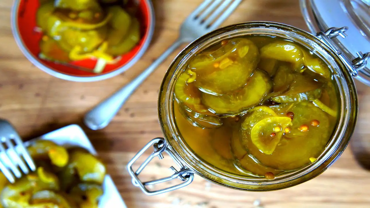Step-By-Step Instructions To Prepare Sweet And Sour Pickles