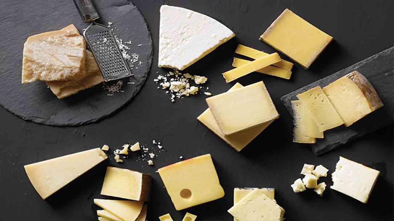 The Unique Flavor Profile Of Old -English Cheese