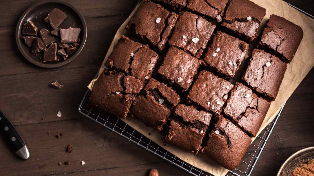 Common Mistakes To Avoid When Cutting Brownies