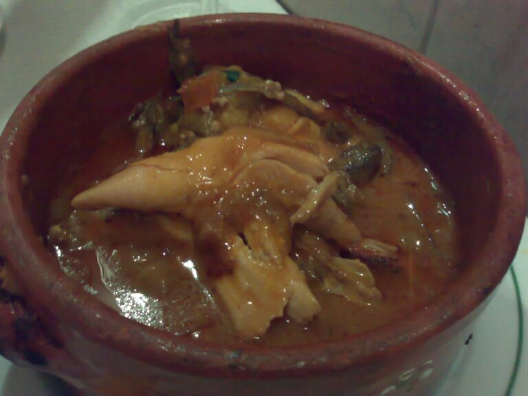 Angolan muamba de galinha