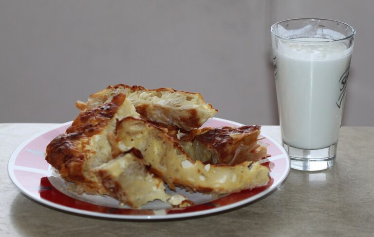 Bulgarian banitsa with yogurt