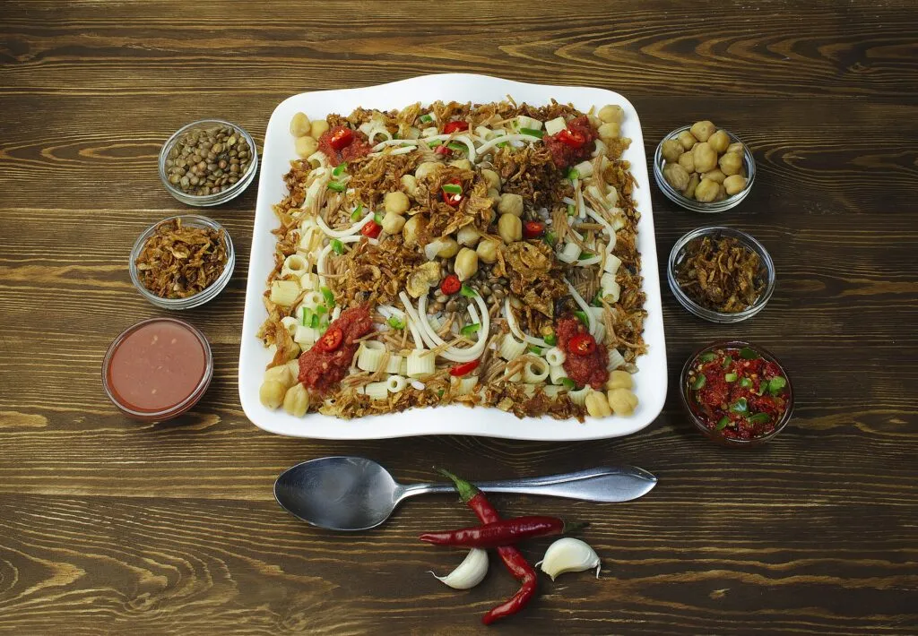Egyptian koshari